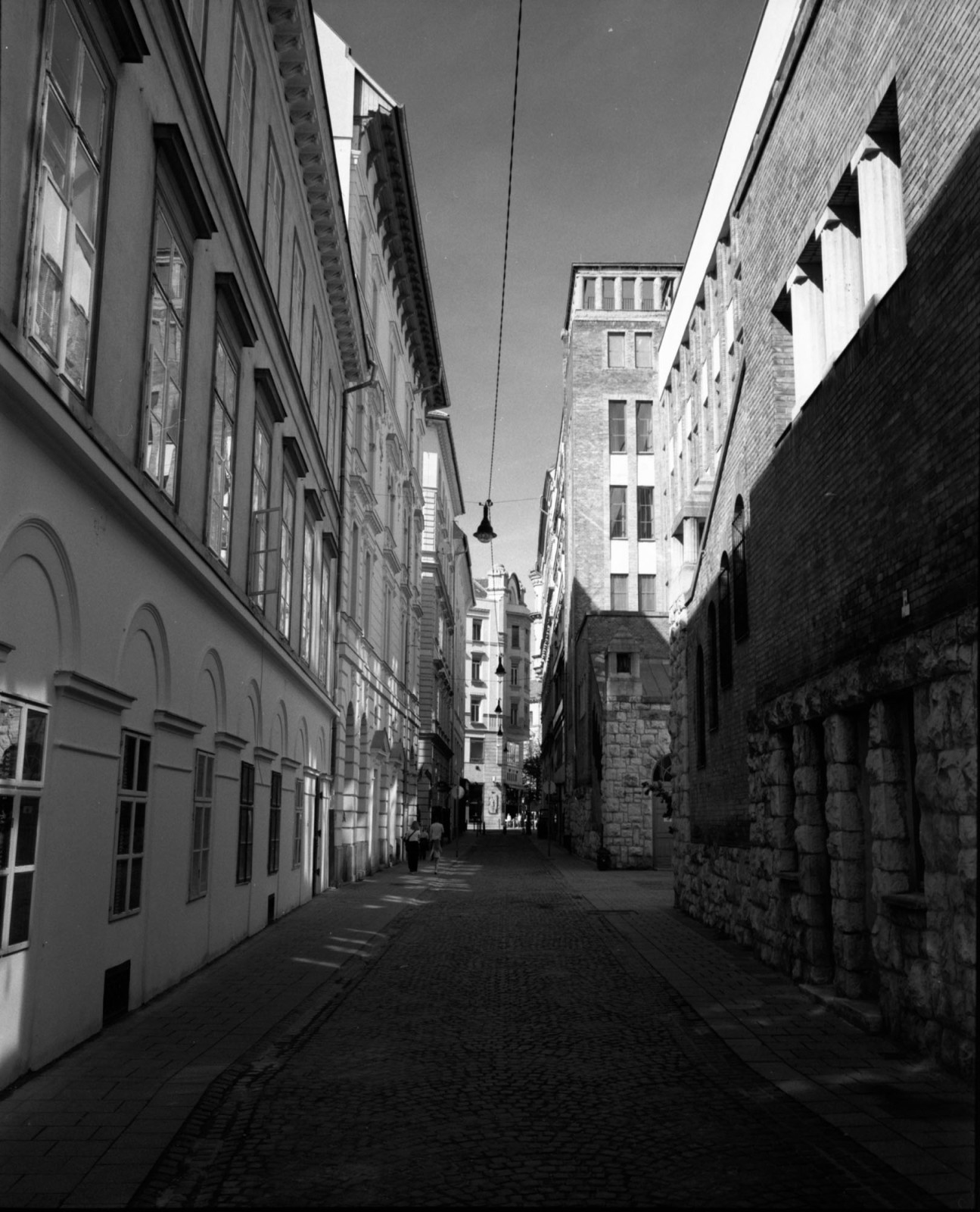 bpwalk04_01_06